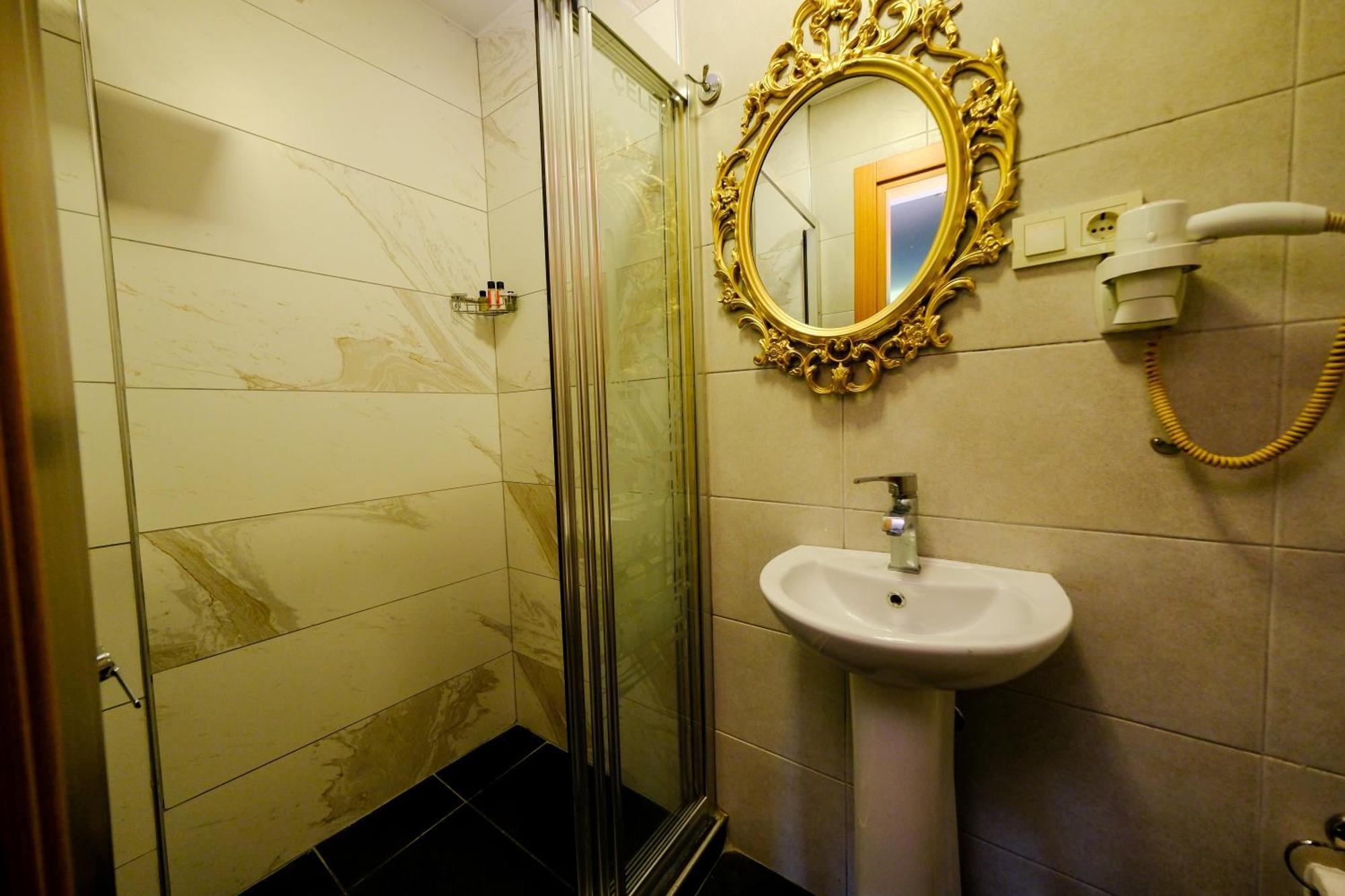 Taksim Celebi Suites 伊斯坦布尔 外观 照片